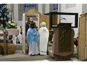 Kinderchristmette mit Krippenspiel (© Karl-Franz Thiede)